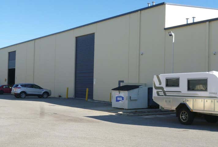 11/21 Warman Street Neerabup WA 6031 - Image 8