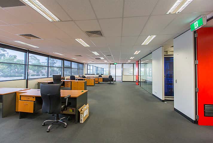 40 Mulgul Road Malaga WA 6090 - Image 16