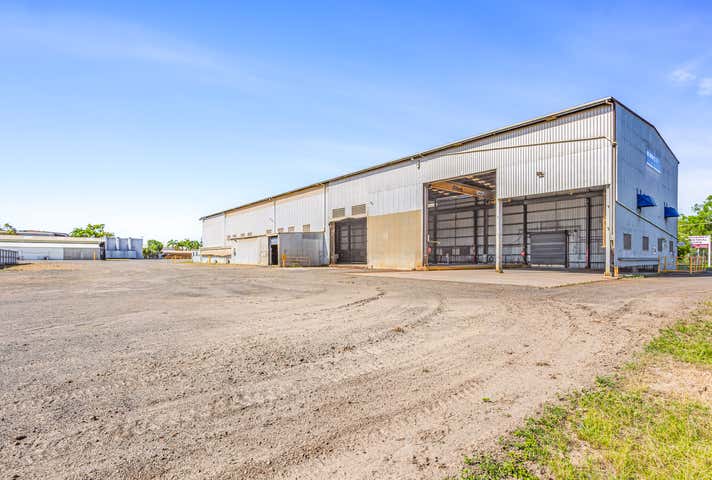 393-409 McLaughlin Street Parkhurst QLD 4702 - Image 4