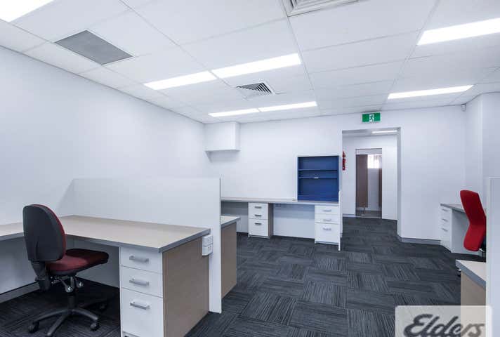 207 Logan Road Woolloongabba QLD 4102 - Image 9