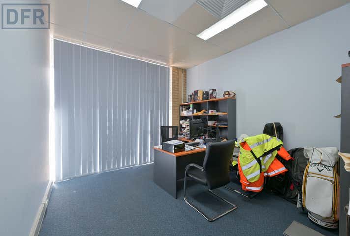 2/78-84 Catalano Circuit Canning Vale WA 6155 - Image 15