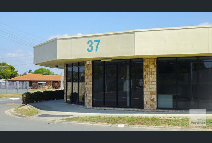 37 Sunderland Drive Banksia Beach QLD 4507 - Image 9