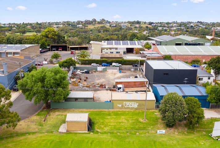 10 & 12 Riversdale Road Newtown VIC 3220 - Image 7