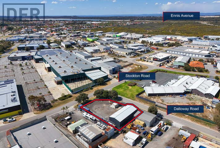 2 Dalloway Road Port Kennedy WA 6172 - Image 4