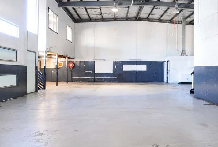 69A Matthews Avenue Airport West VIC 3042 - Image 4