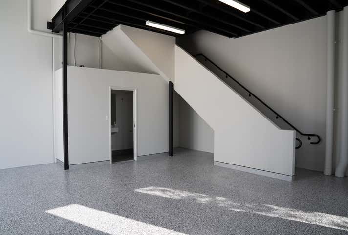 3 Flagstone Drive Burleigh Heads QLD 4220 - Image 15