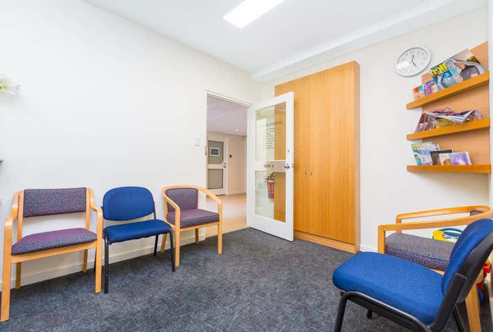 4/202 Hampden Road Nedlands WA 6009 - Image 6