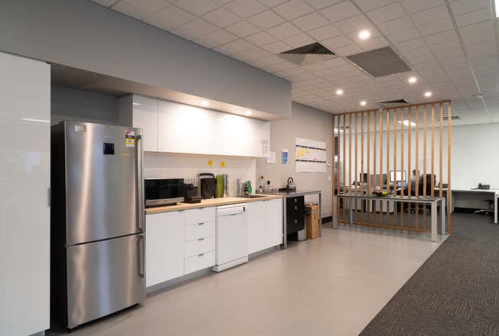 Units 16 & 17, 79-83 High Street Kew VIC 3101 - Image 4