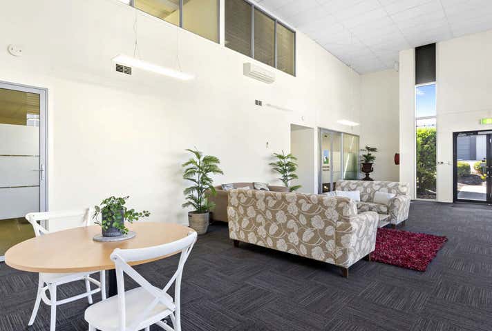 3/19 Bruce Street Mornington VIC 3931 - Image 3