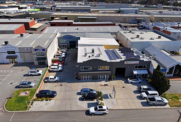 2/7 Leeway Court Osborne Park WA 6017 - Image 1