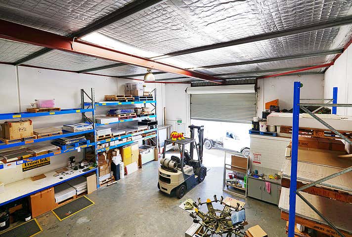 Unit 2, 14 - 16 Bannick Court Canning Vale WA 6155 - Image 8