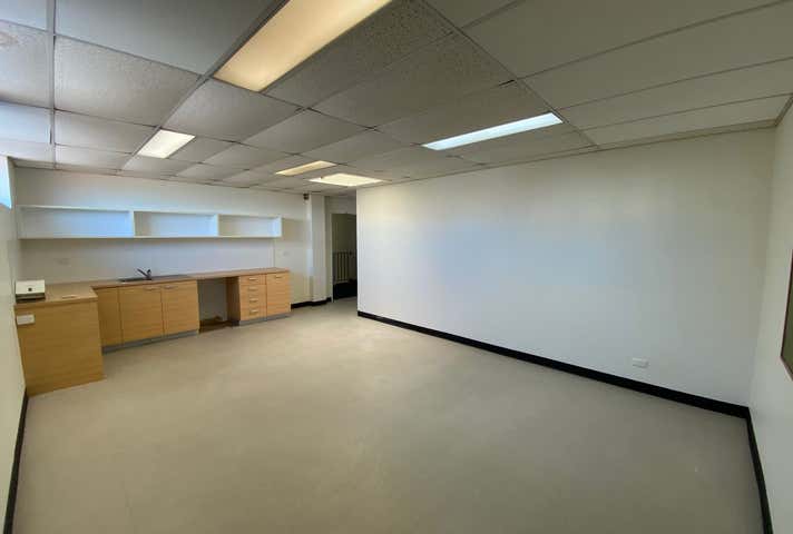 102 Brisbane Street Ipswich QLD 4305 - Image 9