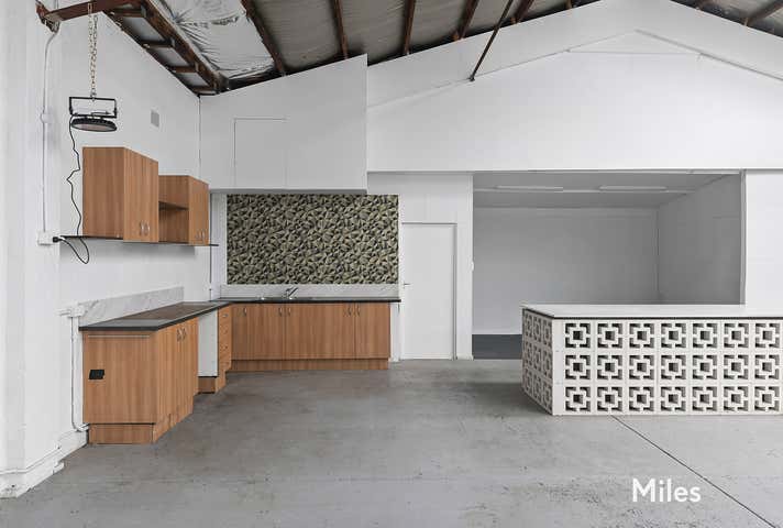 31 Brougham Street Eltham VIC 3095 - Image 6