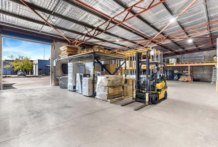 6 Portside Crescent Maryville NSW 2293 - Image 6