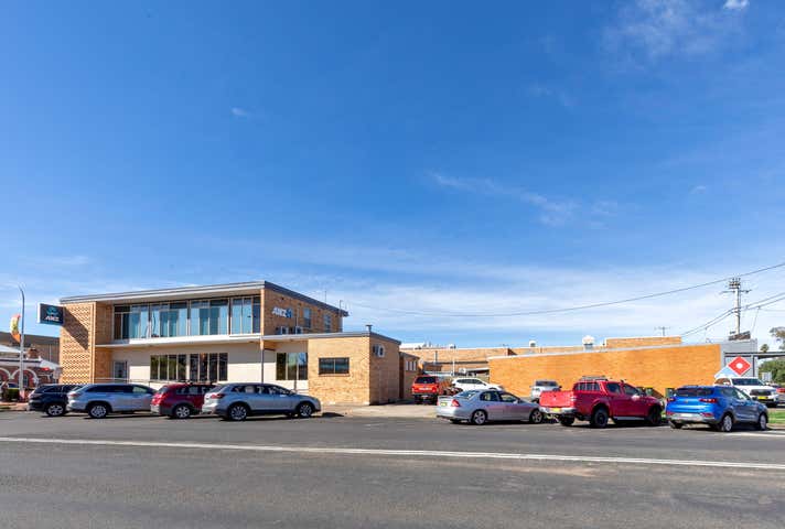 137 Maitland Street Narrabri NSW 2390 - Image 17