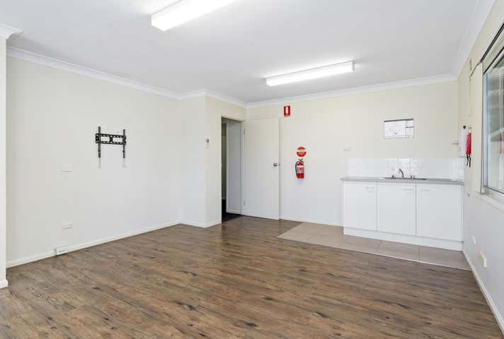 2/16 Maiella Street Stapylton QLD 4207 - Image 10