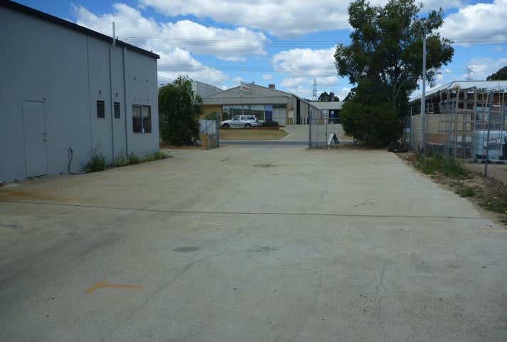 1/7 Elmsfield Road Midvale WA 6056 - Image 5