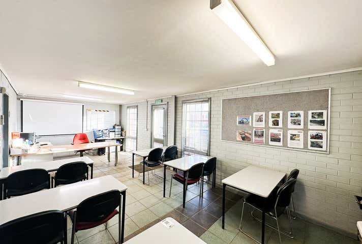 7 Hayward Road Ferntree Gully VIC 3156 - Image 10