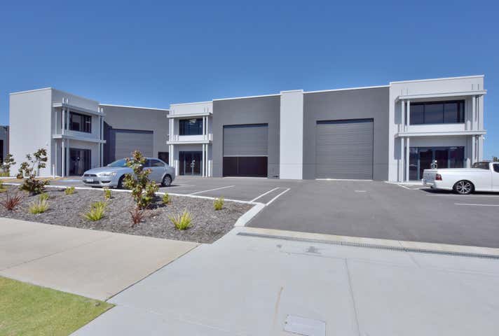 2/15 Comserv Loop Ellenbrook WA 6069 - Image 6
