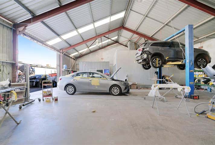 43 Hogarth Street Cannington WA 6107 - Image 5