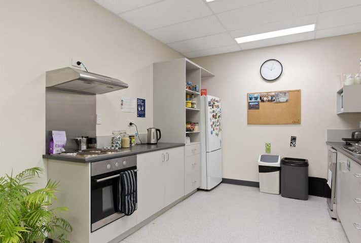 15/114 Merrindale Drive Croydon VIC 3136 - Image 10