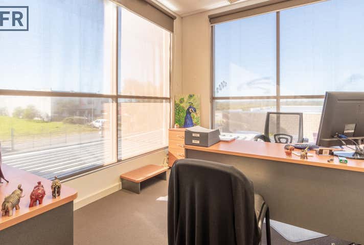 1/6 Toynbee Way Port Kennedy WA 6172 - Image 9