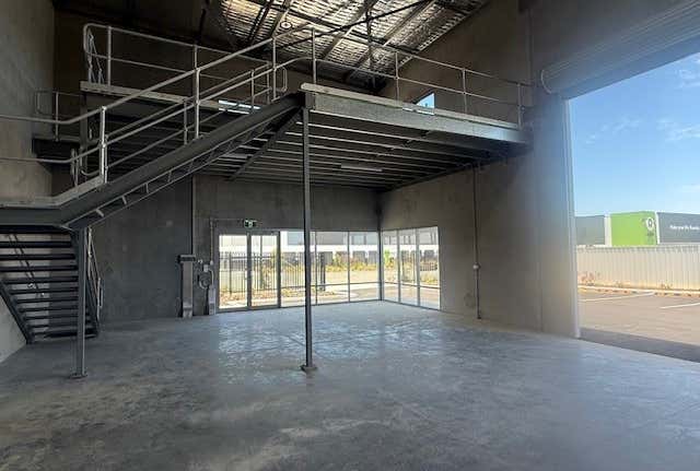 2,17 Sunderland Crescent Butler WA 6036 - Image 4