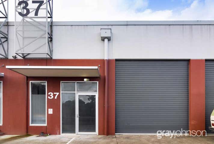 Unit 37, 44 Sparks Avenue Fairfield VIC 3078 - Image 3