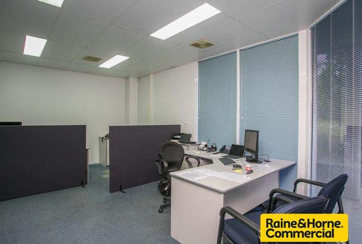 60 Paramount Drive Wangara WA 6065 - Image 14