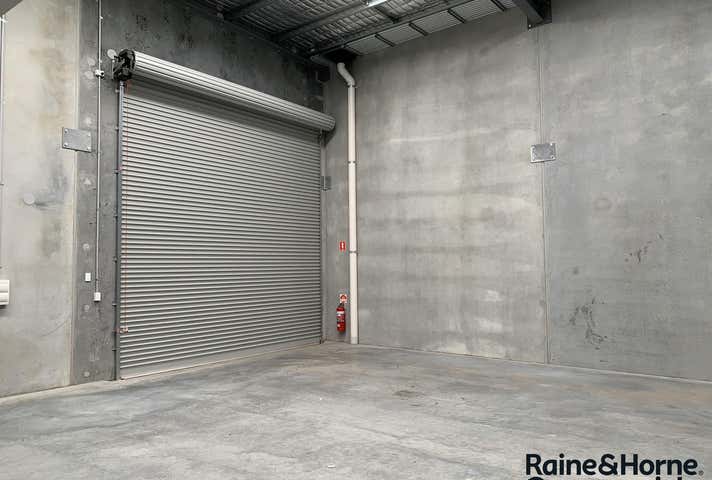 7/4 Focal Way Bayswater WA 6053 - Image 13