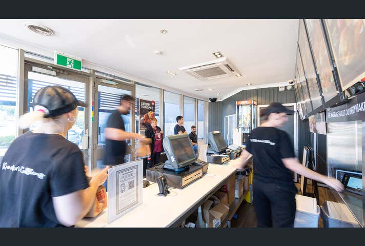 Red Rooster Nundah, 1409 Sandgate Road Nundah QLD 4012 - Image 9