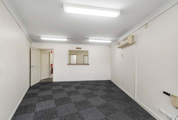 High Exposure Office Industrial Area, Suite 1, 247 Nolan Street Unanderra NSW 2526 - Image 5