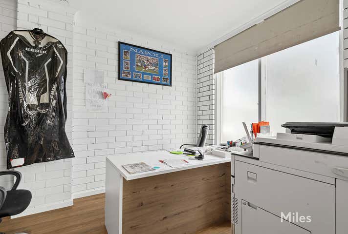 16 Milne Street Thomastown VIC 3074 - Image 3