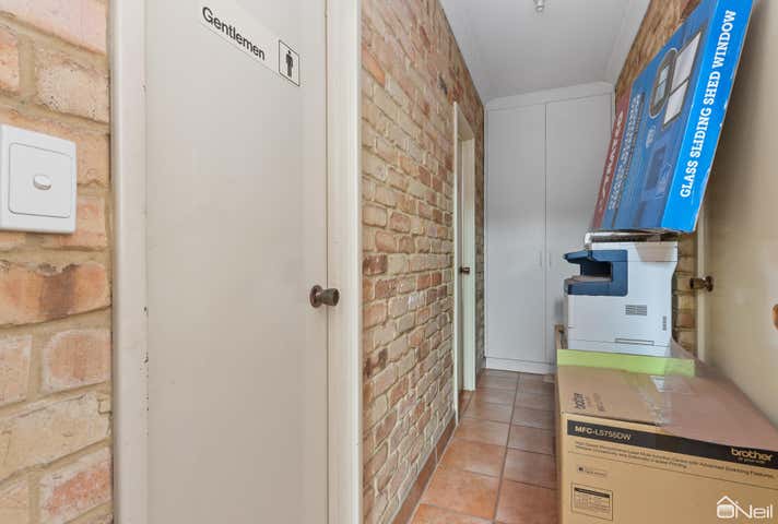 2/18 Keates Road Armadale WA 6112 - Image 24