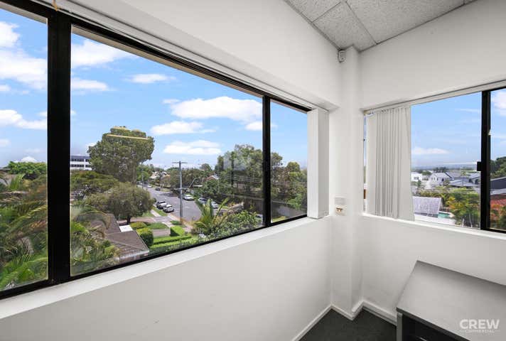 109 Upton Street Bundall QLD 4217 - Image 26