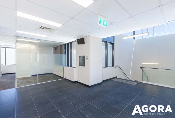 Unit 1 &2 / 53 Bushland Ridge Bibra Lake WA 6163 - Image 3