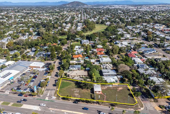 177 Charters Towers Road Hyde Park QLD 4812 - Image 1