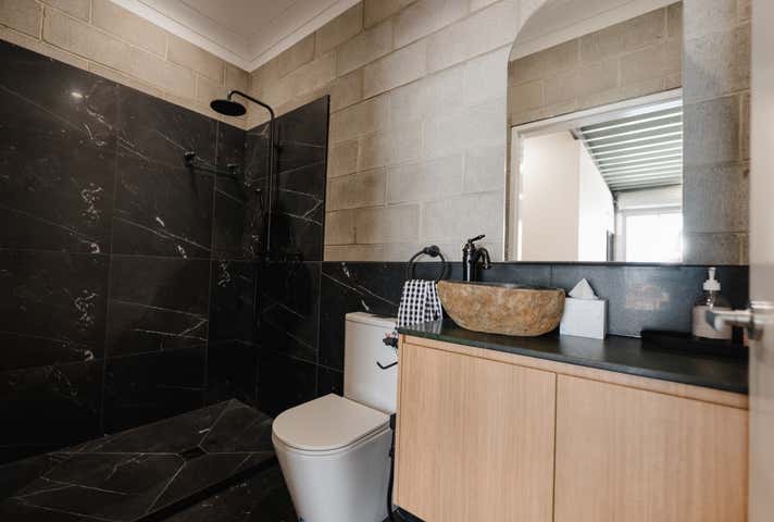 5/265 Ingham Road Garbutt QLD 4814 - Image 13