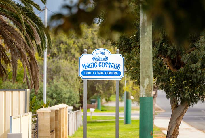 236 Fourth Street Wonthella WA 6530 - Image 20