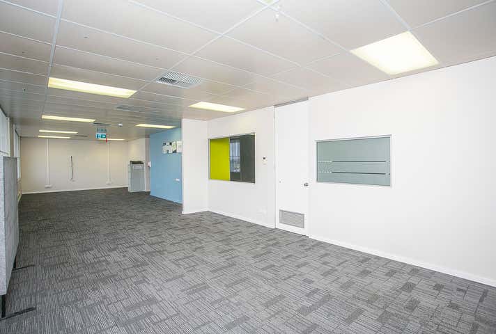 6/223 Rockingham Road Spearwood WA 6163 - Image 14