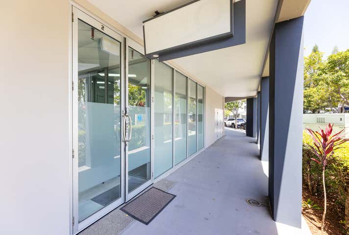 2/220 Varsity Parade Varsity Lakes QLD 4227 - Image 8