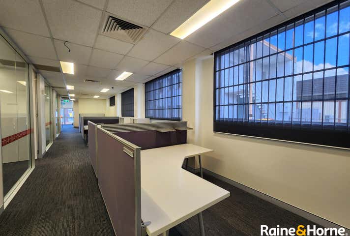 404 Gympie Road Strathpine QLD 4500 - Image 5