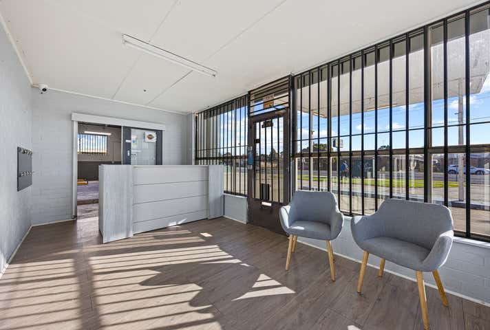 396-398 Forest Street Wendouree VIC 3355 - Image 5