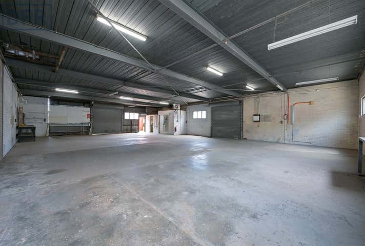 26 Tydeman Road North Fremantle WA 6159 - Image 14