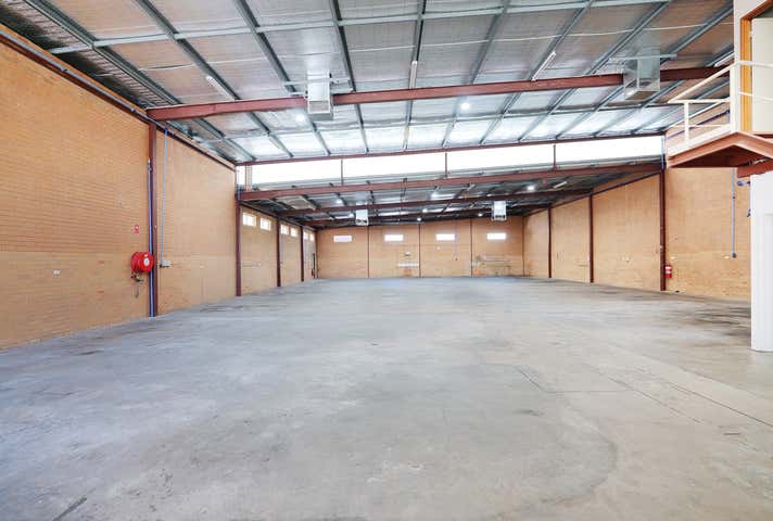 14 Hehir Street Belmont WA 6104 - Image 7