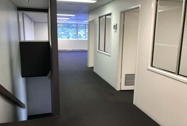 3/50 Secam Street Mansfield QLD 4122 - Image 5