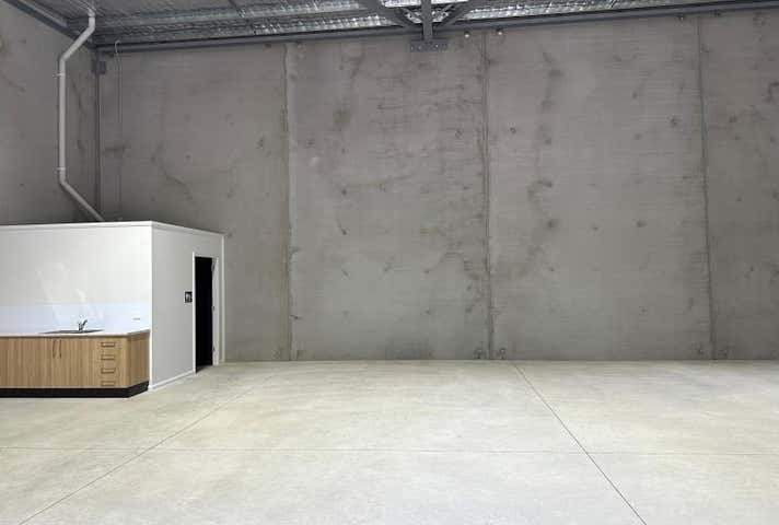 Unit  27, 4 Ash Street Orange NSW 2800 - Image 3