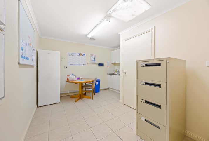 165 Mollison Street Kyneton VIC 3444 - Image 10
