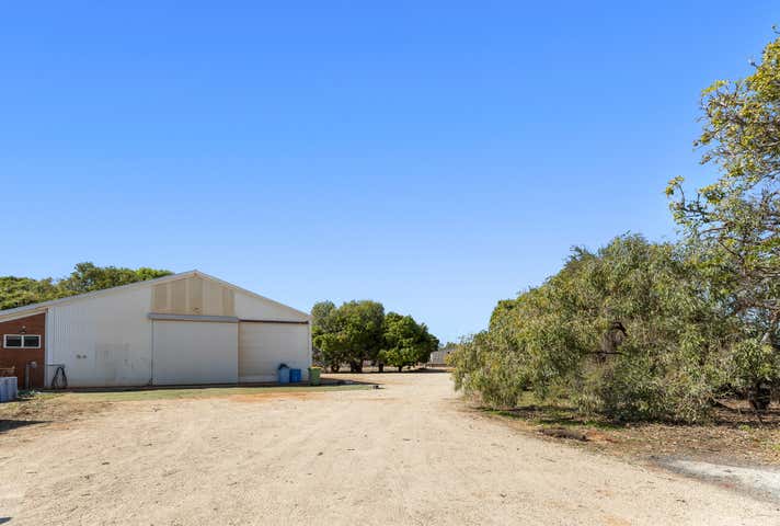 24 McDaniel Road Minyirr WA 6725 - Image 14