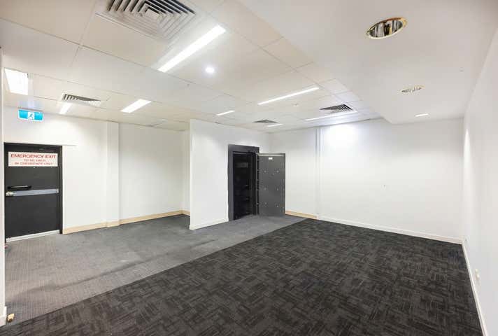 41 James Street Burleigh Heads QLD 4220 - Image 5